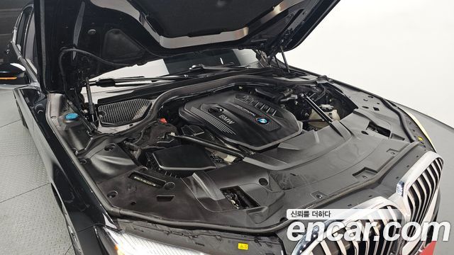 BMW 7-Series 730d xDrive M Sport