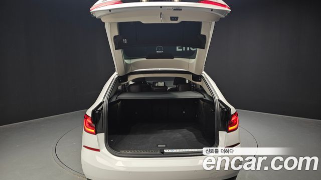 BMW Gran Turismo 640i xDrive Luxury