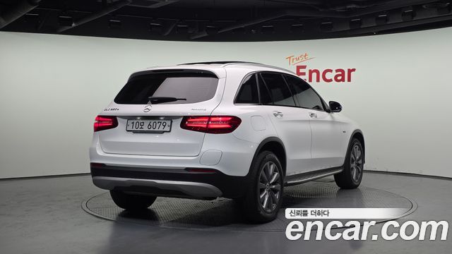 Mercedes-Benz GLC-Class GLC350e 4MATIC Premium
