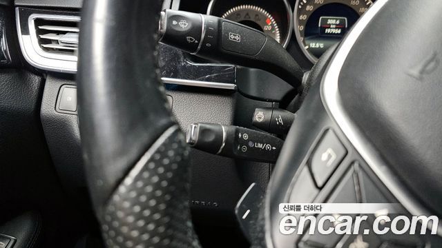 Mercedes-Benz E-Class E220 Bluetec Avantgarde Sport