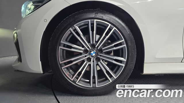 BMW 3-Series 320i M Sport
