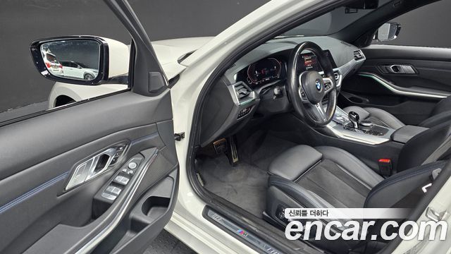 BMW 3-Series 320i M Sport