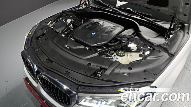 BMW 7-Series 730Ld xDrive M Sport