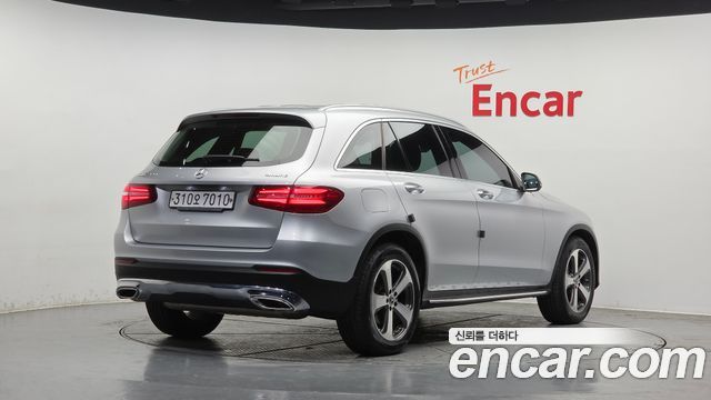Mercedes-Benz GLC-Class GLC300 4MATIC