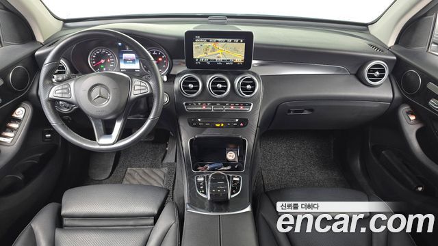 Mercedes-Benz GLC-Class GLC300 4MATIC