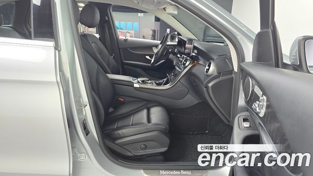 Mercedes-Benz GLC-Class GLC300 4MATIC