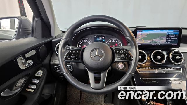 Mercedes-Benz C-Class C200