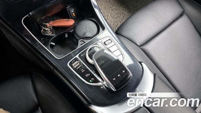Mercedes-Benz C-Class C200