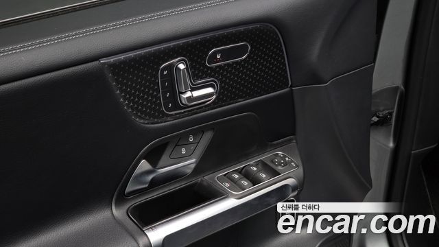 Mercedes-Benz GLB-Class GLB200 d