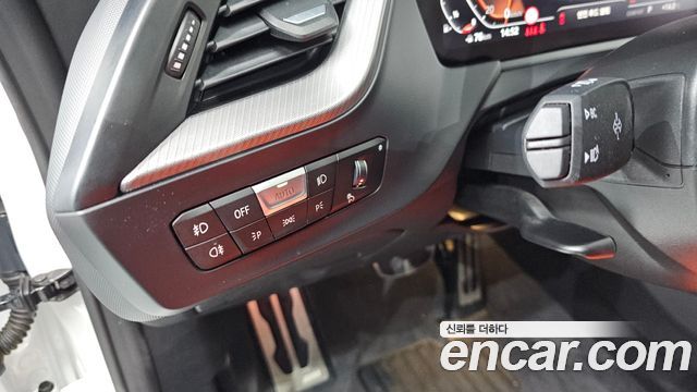 BMW 2-Series 220i M Sports