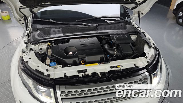 Land Rover Range Rover Evoque 2.0 TD4 SE