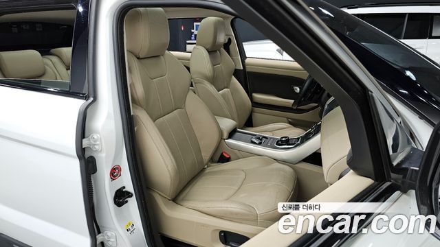 Land Rover Range Rover Evoque 2.0 TD4 SE