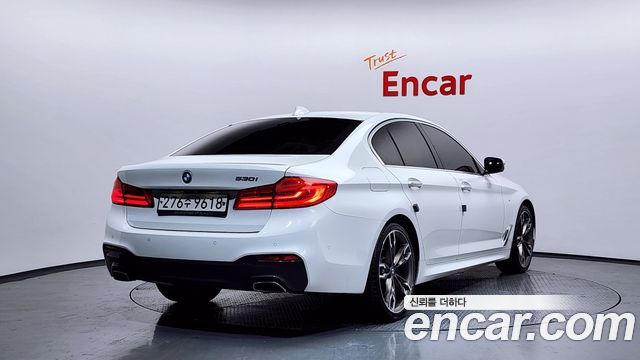 BMW 5-Series 530i M Sport Package