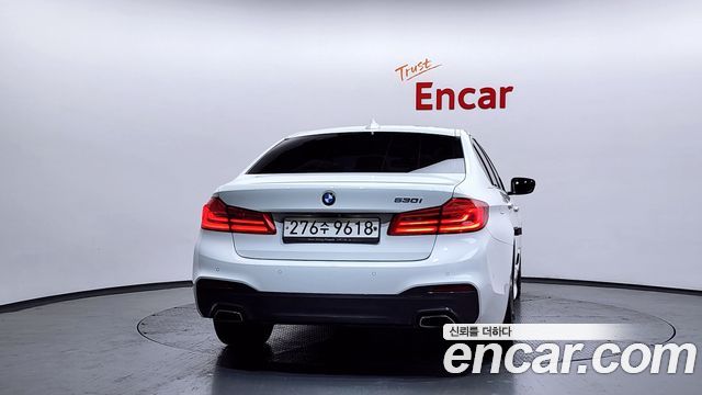 BMW 5-Series 530i M Sport Package