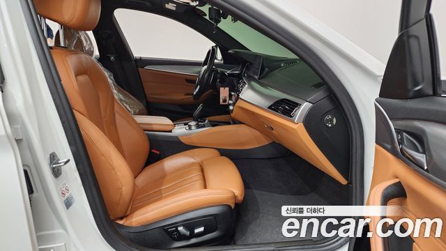 BMW 5-Series 530i M Sport Package