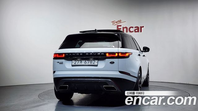 Land Rover Range Rover Velar 3.0 D300 R-Dynamic HSE