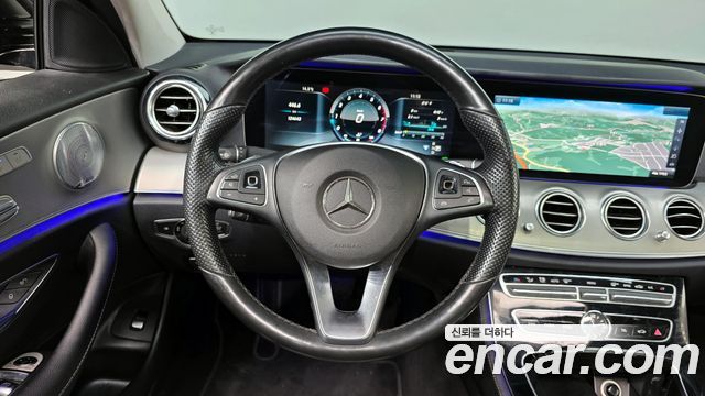 Mercedes-Benz E-Class E300 Avantgarde