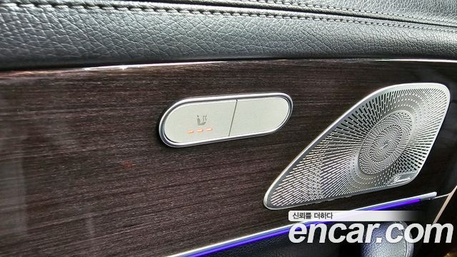 Mercedes-Benz GLE-Class GLE300d 4MATIC