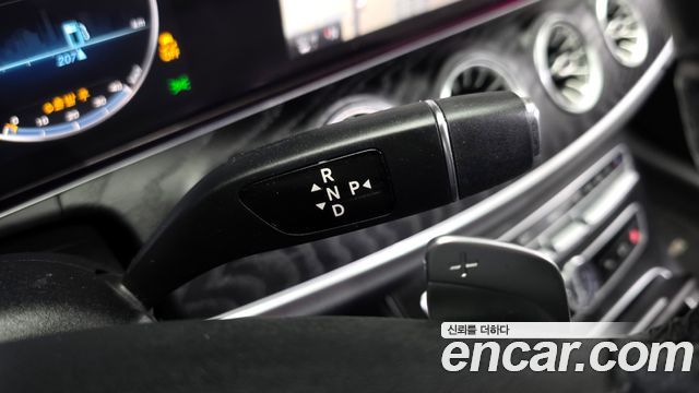 Mercedes-Benz E-Class E220d Coupe