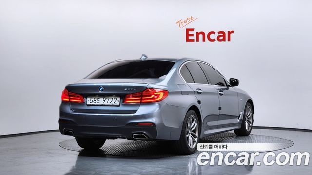BMW 5-Series 520d M Sport package