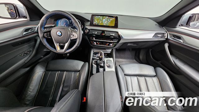 BMW 5-Series 520d M Sport package
