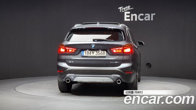 BMW X1 xDrive 20i xLine