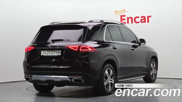 Mercedes-Benz GLE-Class GLE300d 4MATIC