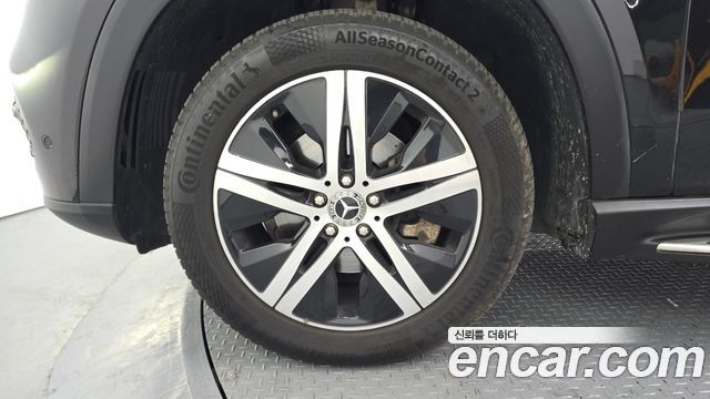 Mercedes-Benz GLE-Class GLE300d 4MATIC