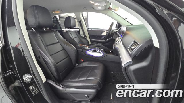 Mercedes-Benz GLE-Class GLE300d 4MATIC