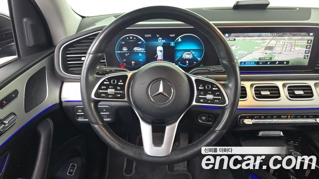 Mercedes-Benz GLE-Class GLE300d 4MATIC