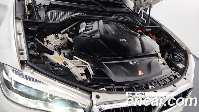 BMW X6M 4.4
