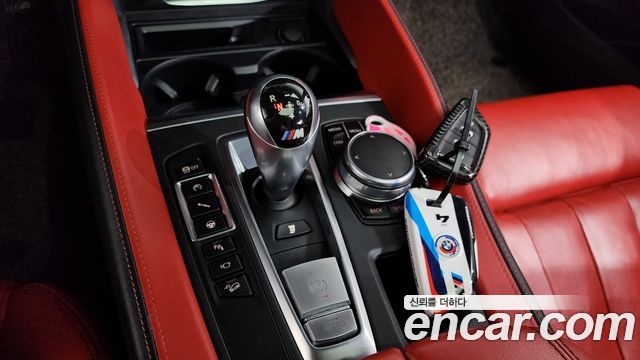 BMW X6M 4.4