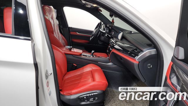 BMW X6M 4.4
