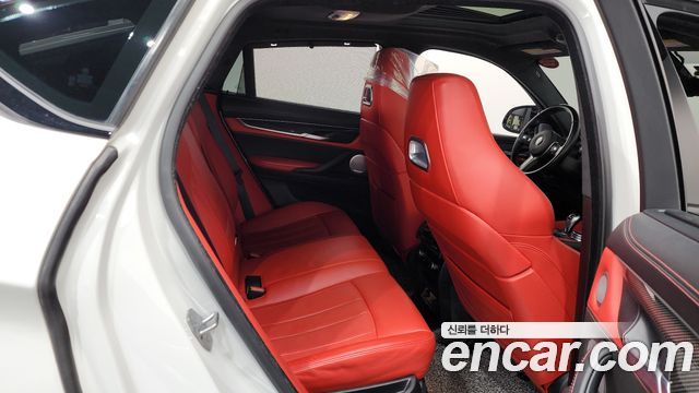 BMW X6M 4.4