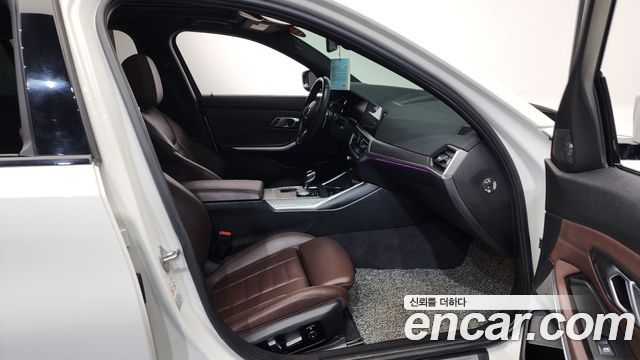 BMW 3-Series 330i M Sport