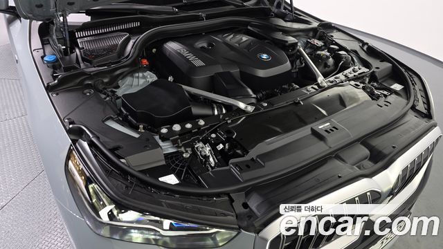 BMW 5-Series 520i M Sport