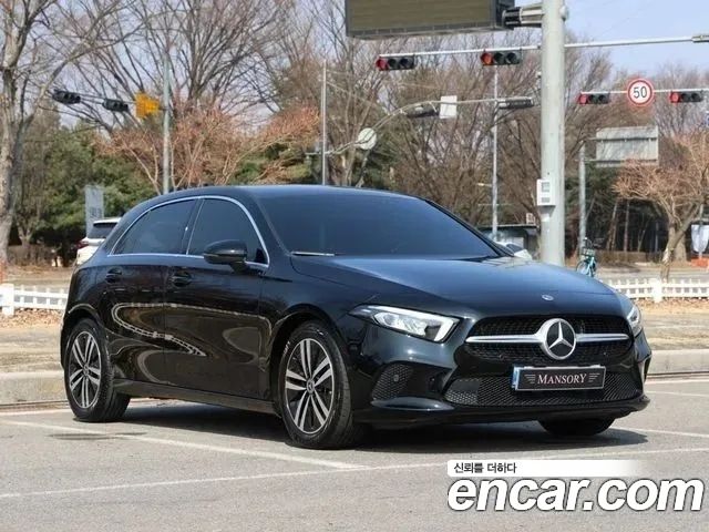 Mercedes-Benz A-Class A220 Hatchback