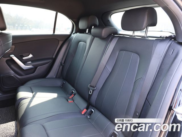 Mercedes-Benz A-Class A220 Hatchback