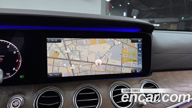 Mercedes-Benz E-Class E300 4MATIC Exclusive