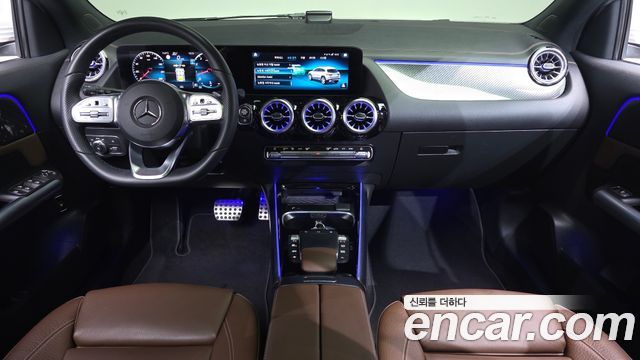 Mercedes-Benz GLA-Class GLA250 4MATIC