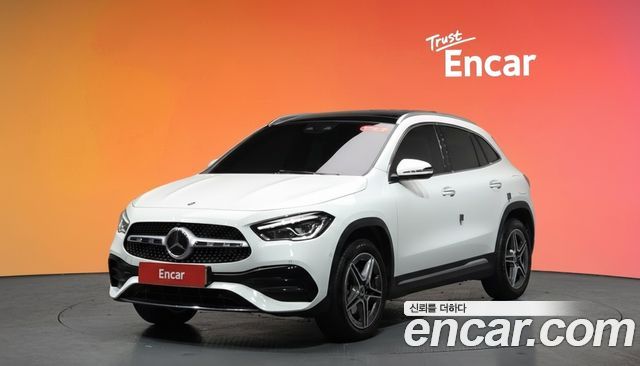 Mercedes-Benz GLA-Class GLA250 4MATIC