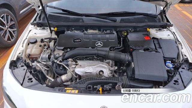 Mercedes-Benz A-Class A220 Hatchback