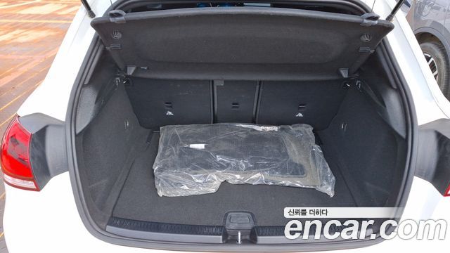 Mercedes-Benz A-Class A220 Hatchback