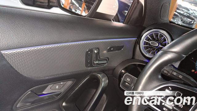 Mercedes-Benz A-Class A220 Hatchback
