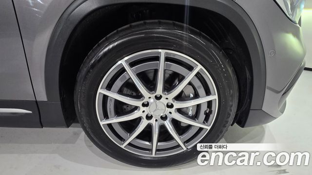 Mercedes-Benz GLA-Class GLA45 AMG 4MATIC+