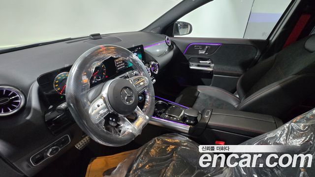 Mercedes-Benz GLA-Class GLA45 AMG 4MATIC+