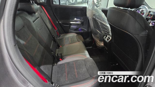 Mercedes-Benz GLA-Class GLA45 AMG 4MATIC+
