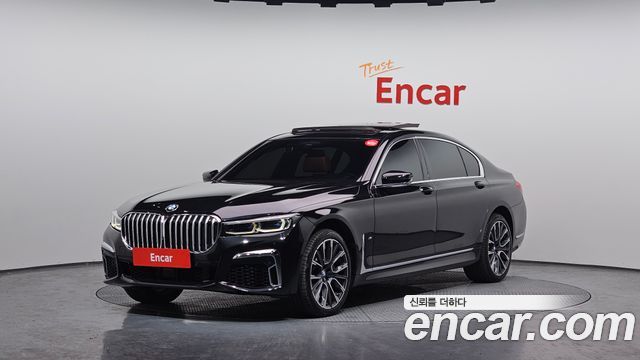 BMW 7-Series 740Li xDrive M Sport Package
