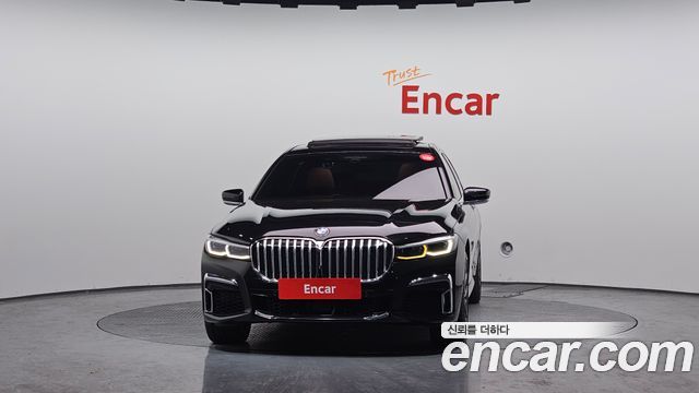 BMW 7-Series 740Li xDrive M Sport Package