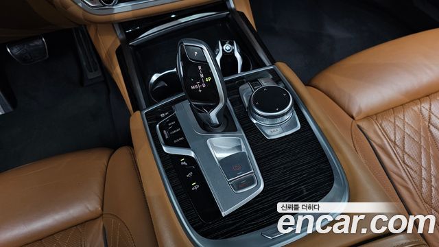 BMW 7-Series 740Li xDrive M Sport Package